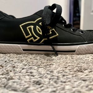 Girls DC shoes